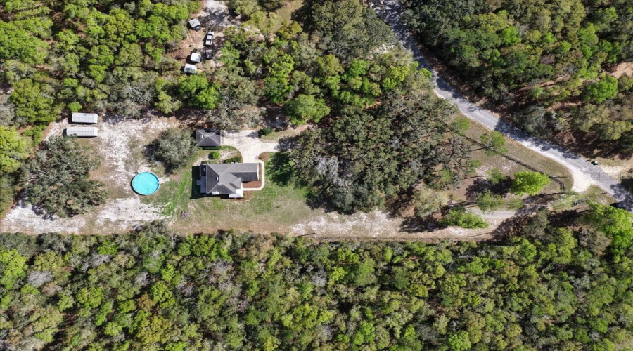 Trenton, Florida 32693, 5 Bedroom Bedrooms, ,5 Bathroombathrooms,Residential,For Sale,48Th,0,Mfrgc538338