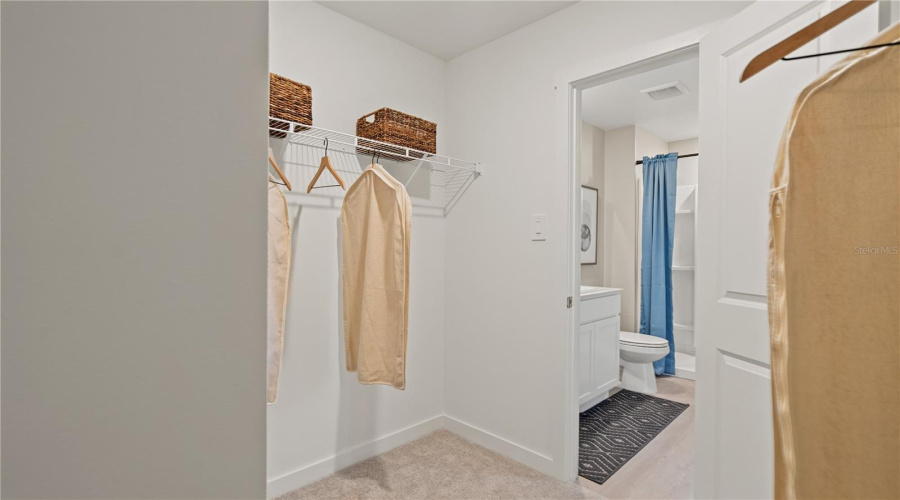Eagle Lake, Florida 33839, 4 Bedroom Bedrooms, ,2 Bathroombathrooms,Residential,For Sale,Rover,0,Mfro6437005