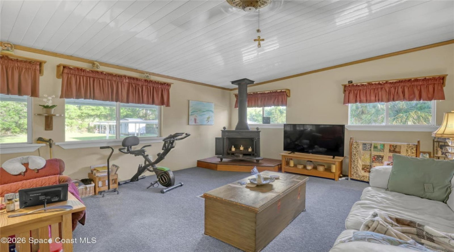 Mims, Florida 32754, 3 Bedroom Bedrooms, ,2 Bathroombathrooms,Residential,For Sale,Tuscany,0,Mfro6400644