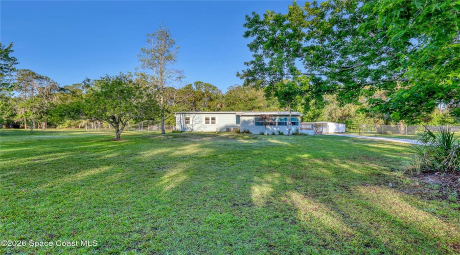 Mims, Florida 32754, 3 Bedroom Bedrooms, ,2 Bathroombathrooms,Residential,For Sale,Tuscany,0,Mfro6400644