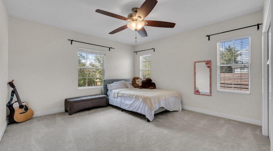 Lithia, Florida 33547, 4 Bedroom Bedrooms, ,3 Bathroombathrooms,Residential,For Sale,Loneoak View,0,Mfrtb8532013