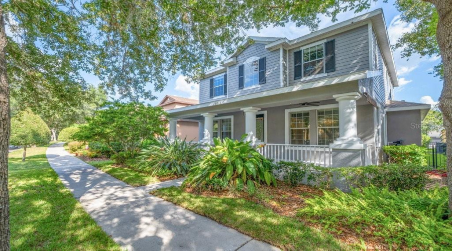 Lithia, Florida 33547, 4 Bedroom Bedrooms, ,3 Bathroombathrooms,Residential,For Sale,Loneoak View,0,Mfrtb8532013