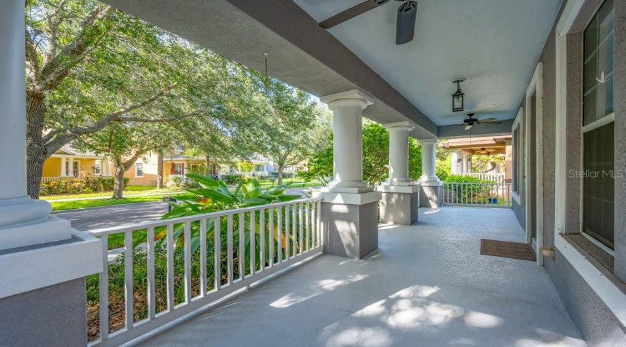 Lithia, Florida 33547, 4 Bedroom Bedrooms, ,3 Bathroombathrooms,Residential,For Sale,Loneoak View,0,Mfrtb8532013