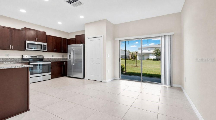 Sun City Center, Florida 33573, 3 Bedroom Bedrooms, ,2 Bathroombathrooms,Residential,For Sale,Mulberry Marsh,0,Mfro6435591