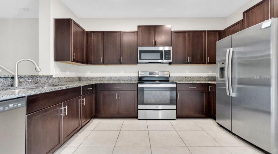 Sun City Center, Florida 33573, 3 Bedroom Bedrooms, ,2 Bathroombathrooms,Residential,For Sale,Mulberry Marsh,0,Mfro6435591