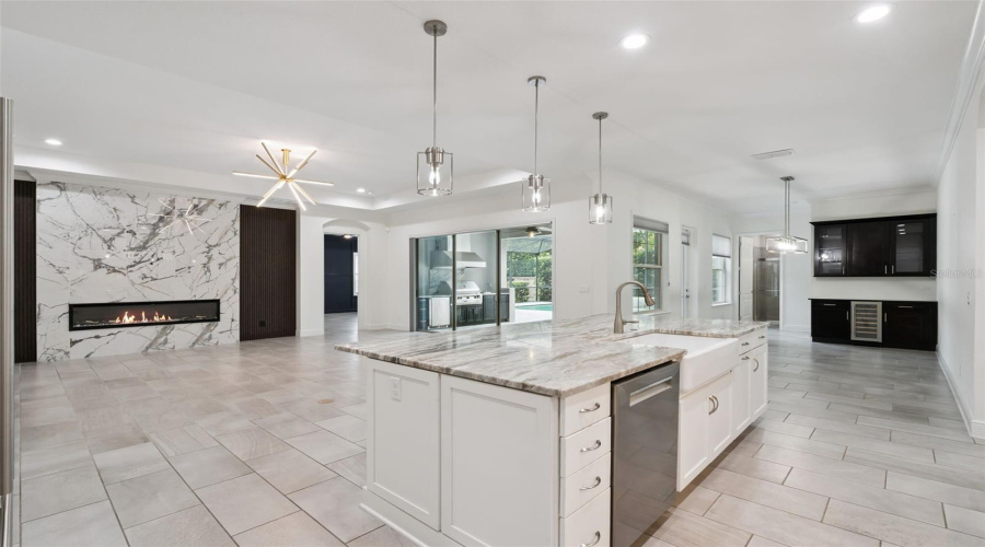 Lake Mary, Florida 32746, 4 Bedroom Bedrooms, ,3 Bathroombathrooms,Residential,For Sale,Oil Lamp,0,Mfro6421469