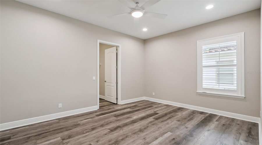 Lake Mary, Florida 32746, 4 Bedroom Bedrooms, ,3 Bathroombathrooms,Residential,For Sale,Oil Lamp,0,Mfro6421469