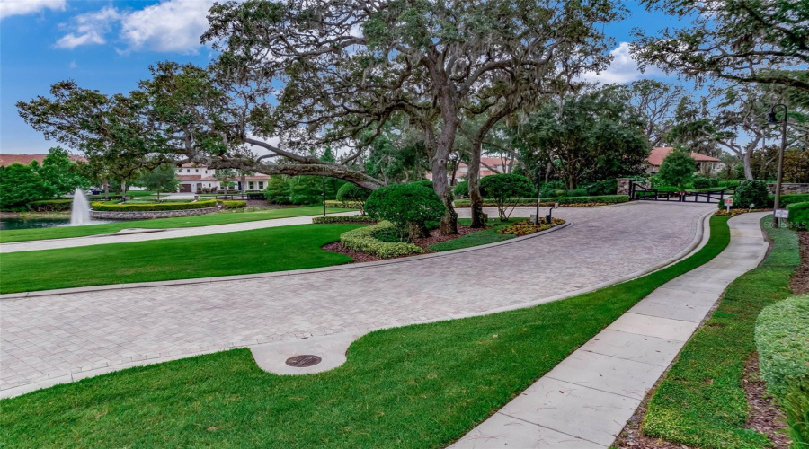 Lake Mary, Florida 32746, 4 Bedroom Bedrooms, ,3 Bathroombathrooms,Residential,For Sale,Oil Lamp,0,Mfro6421469