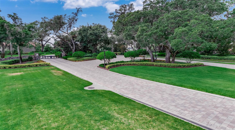 Lake Mary, Florida 32746, 4 Bedroom Bedrooms, ,3 Bathroombathrooms,Residential,For Sale,Oil Lamp,0,Mfro6421469