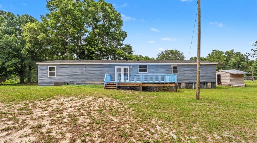 Lakeland, Florida 33810, 5 Bedroom Bedrooms, ,2 Bathroombathrooms,Residential,For Sale,Walnut,0,Mfrl4962479