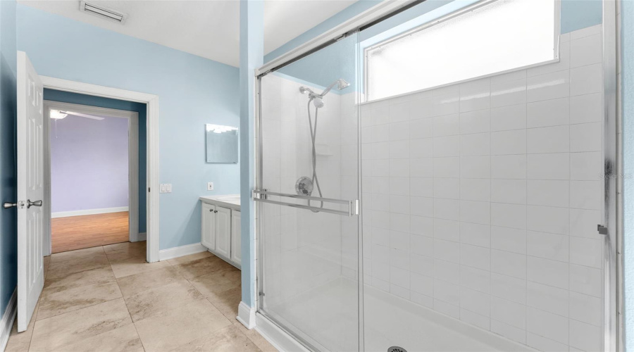Lake Mary, Florida 32746, 5 Bedroom Bedrooms, ,3 Bathroombathrooms,Residential,For Sale,Palm Crest,0,Mfro6436020