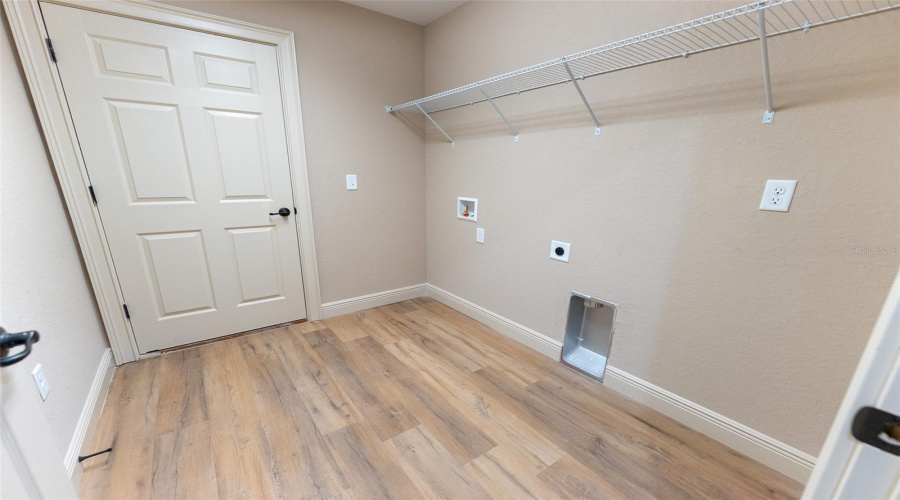 Dunnellon, Florida 34432, 3 Bedroom Bedrooms, ,2 Bathroombathrooms,Residential,For Sale,91St,0,Mfrom731168