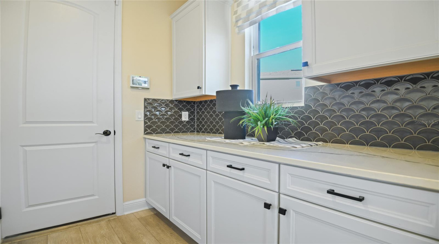 Lake Hamilton, Florida 33851, 5 Bedroom Bedrooms, ,3 Bathroombathrooms,Residential,For Sale,Clover,0,Mfrs5148345