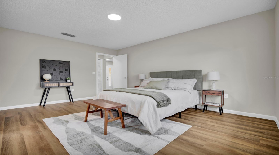 Leesburg, Florida 34788, 2 Bedroom Bedrooms, ,2 Bathroombathrooms,Residential,For Sale,Bonnie View,0,Mfrg5117030