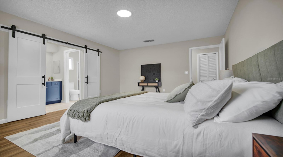 Leesburg, Florida 34788, 2 Bedroom Bedrooms, ,2 Bathroombathrooms,Residential,For Sale,Bonnie View,0,Mfrg5117030