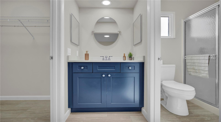 Leesburg, Florida 34788, 2 Bedroom Bedrooms, ,2 Bathroombathrooms,Residential,For Sale,Bonnie View,0,Mfrg5117030