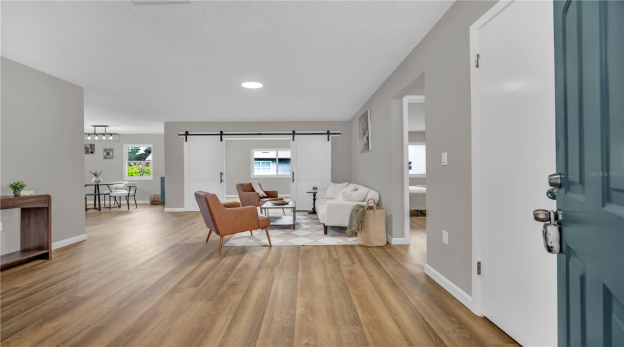 Leesburg, Florida 34788, 2 Bedroom Bedrooms, ,2 Bathroombathrooms,Residential,For Sale,Bonnie View,0,Mfrg5117030