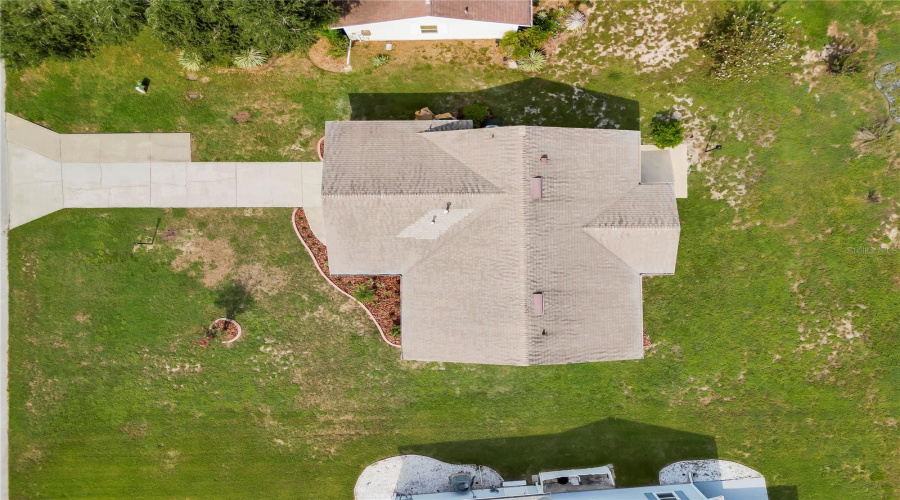 Leesburg, Florida 34788, 2 Bedroom Bedrooms, ,2 Bathroombathrooms,Residential,For Sale,Bonnie View,0,Mfrg5117030