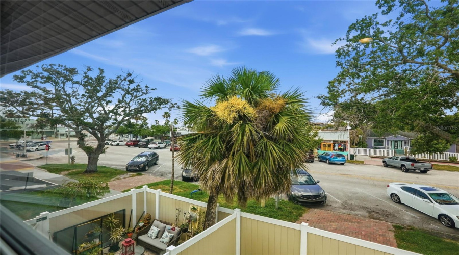 St Petersburg, Florida 33707, 2 Bedroom Bedrooms, ,1 Bathroombathrooms,Residential,For Sale,Beach,0,Mfrtb8521650