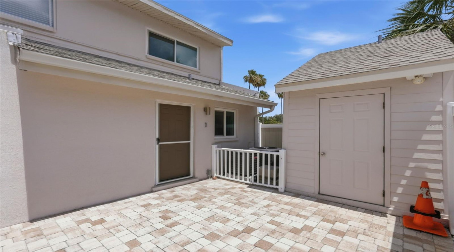 St Petersburg, Florida 33707, 2 Bedroom Bedrooms, ,1 Bathroombathrooms,Residential,For Sale,Beach,0,Mfrtb8521650