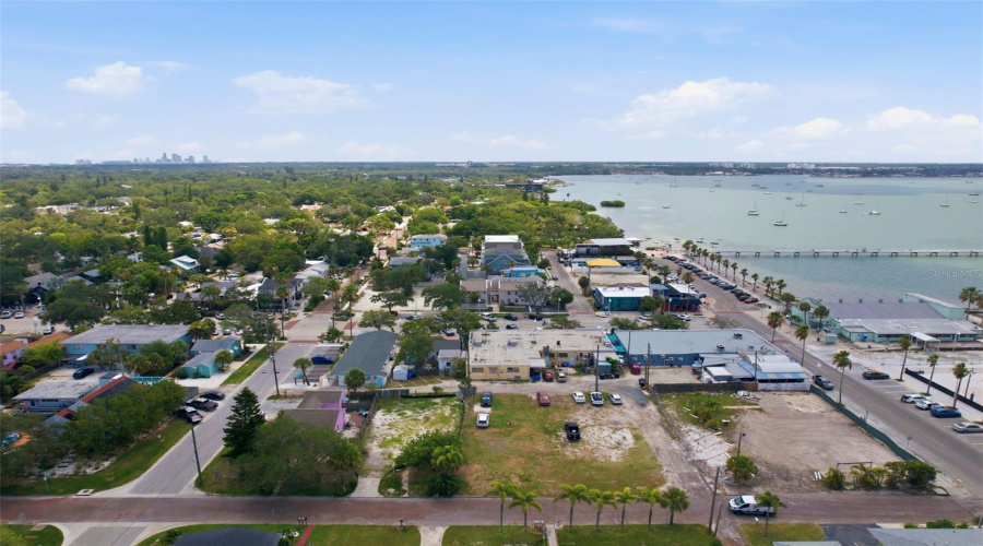 St Petersburg, Florida 33707, 2 Bedroom Bedrooms, ,1 Bathroombathrooms,Residential,For Sale,Beach,0,Mfrtb8521650