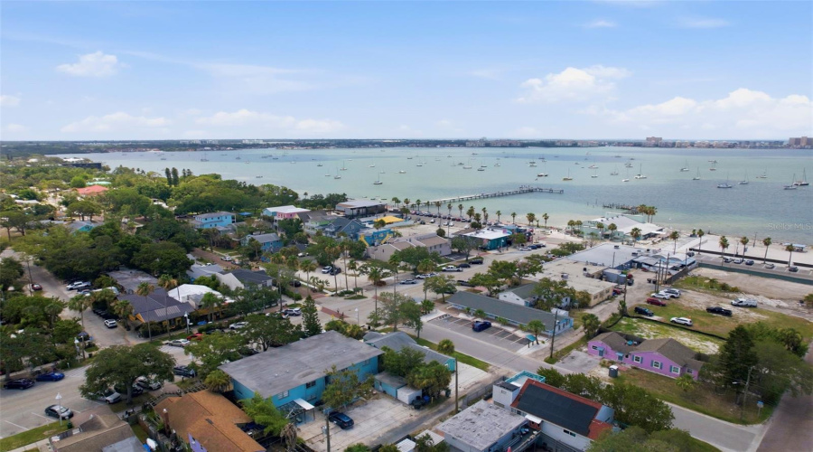 St Petersburg, Florida 33707, 2 Bedroom Bedrooms, ,1 Bathroombathrooms,Residential,For Sale,Beach,0,Mfrtb8521650