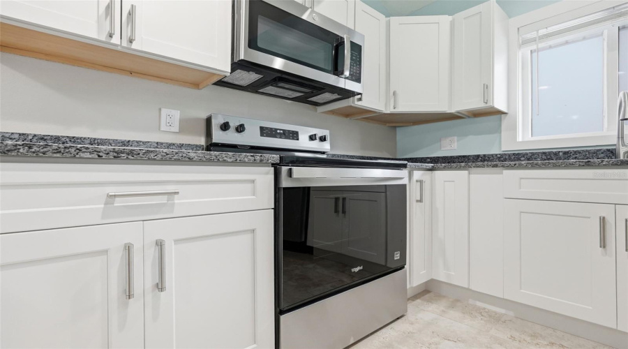 St Petersburg, Florida 33707, 2 Bedroom Bedrooms, ,1 Bathroombathrooms,Residential,For Sale,Beach,0,Mfrtb8521650