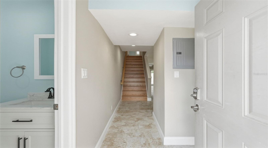 St Petersburg, Florida 33707, 2 Bedroom Bedrooms, ,1 Bathroombathrooms,Residential,For Sale,Beach,0,Mfrtb8521650