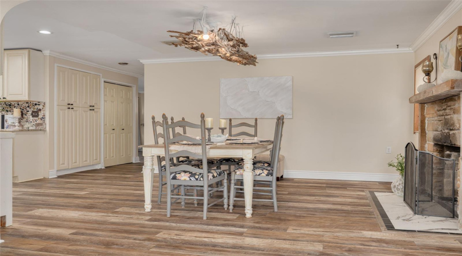 Clearwater, Florida 33759, 4 Bedroom Bedrooms, ,3 Bathroombathrooms,Residential,For Sale,Wolfe,0,Mfrtb8542512