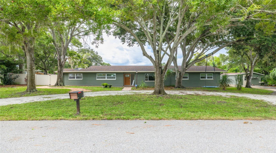 Clearwater, Florida 33759, 4 Bedroom Bedrooms, ,3 Bathroombathrooms,Residential,For Sale,Wolfe,0,Mfrtb8542512