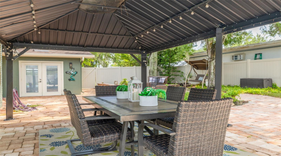 Clearwater, Florida 33759, 4 Bedroom Bedrooms, ,3 Bathroombathrooms,Residential,For Sale,Wolfe,0,Mfrtb8542512
