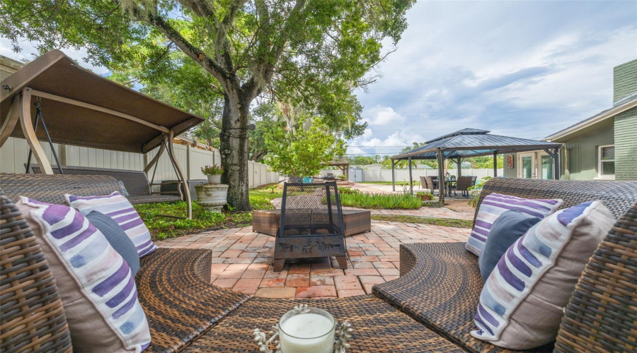 Clearwater, Florida 33759, 4 Bedroom Bedrooms, ,3 Bathroombathrooms,Residential,For Sale,Wolfe,0,Mfrtb8542512