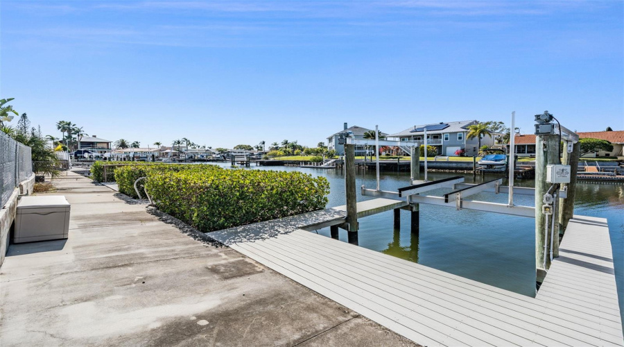 New Port Richey, Florida 34652, 3 Bedroom Bedrooms, ,3 Bathroombathrooms,Residential,For Sale,Marlin,0,Mfrtb8471675