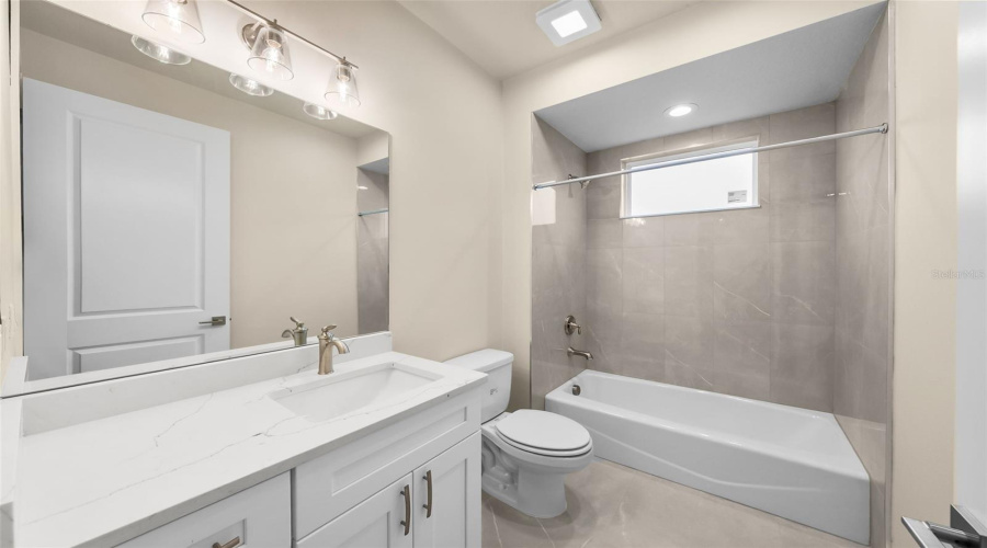 Tarpon Springs, Florida 34689, 3 Bedroom Bedrooms, ,2 Bathroombathrooms,Residential,For Sale,Athenian,0,Mfrtb8538139