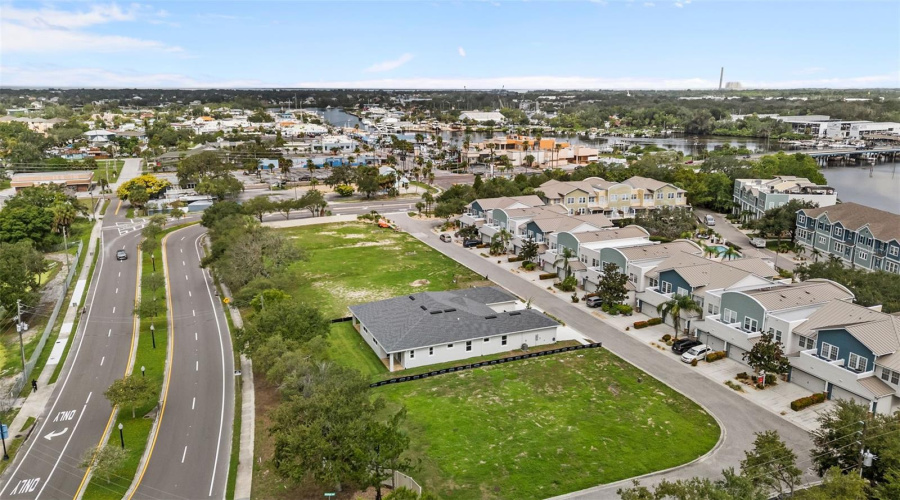 Tarpon Springs, Florida 34689, 3 Bedroom Bedrooms, ,2 Bathroombathrooms,Residential,For Sale,Athenian,0,Mfrtb8538139