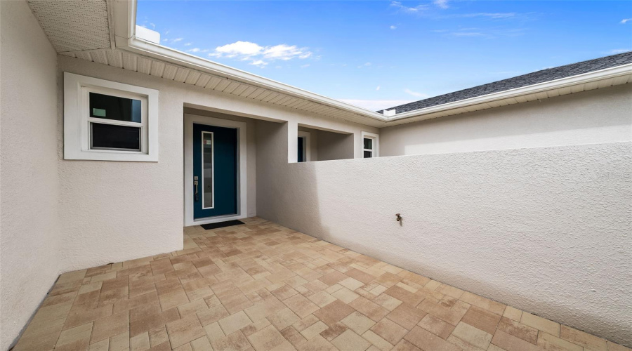 Tarpon Springs, Florida 34689, 3 Bedroom Bedrooms, ,2 Bathroombathrooms,Residential,For Sale,Athenian,0,Mfrtb8538139