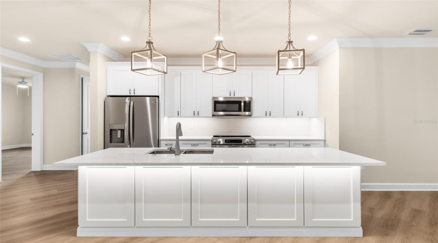 Tarpon Springs, Florida 34689, 3 Bedroom Bedrooms, ,2 Bathroombathrooms,Residential,For Sale,Athenian,0,Mfrtb8538139