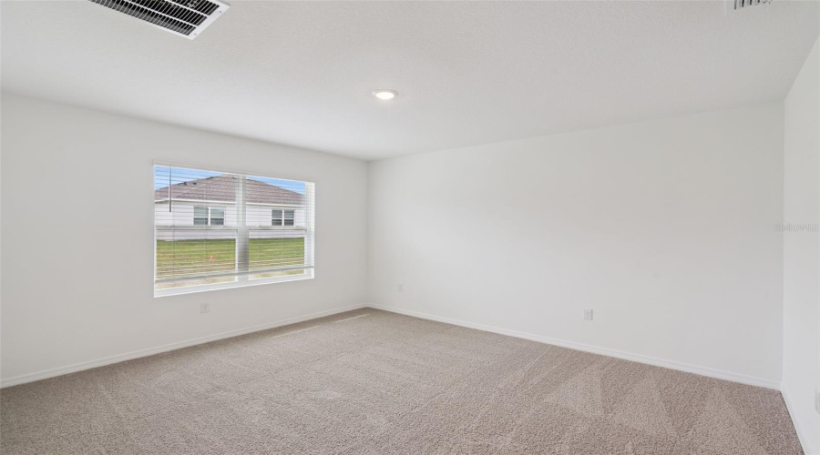 Winter Haven, Florida 33884, 3 Bedroom Bedrooms, ,2 Bathroombathrooms,Residential,For Sale,Pomelo,0,Mfro6384844