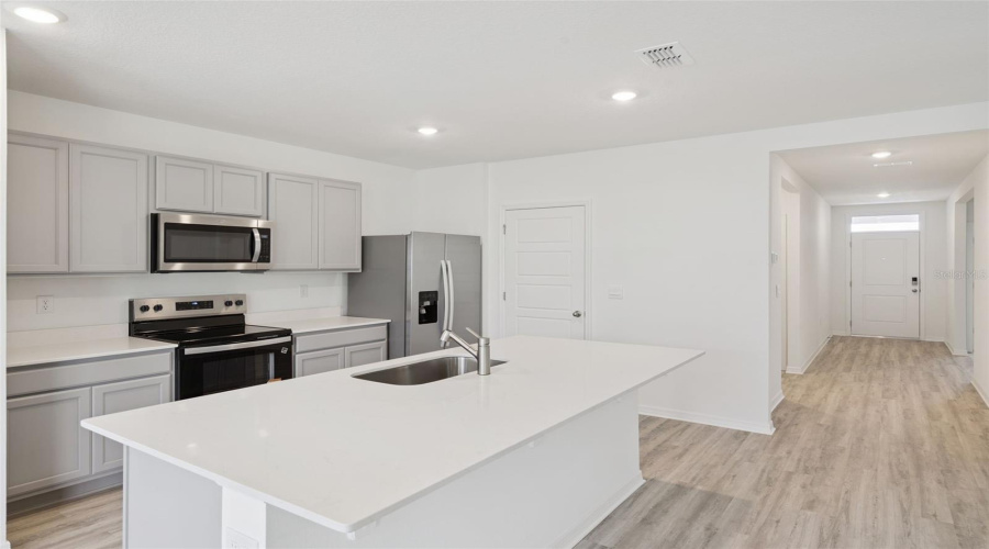 Winter Haven, Florida 33884, 3 Bedroom Bedrooms, ,2 Bathroombathrooms,Residential,For Sale,Pomelo,0,Mfro6384844