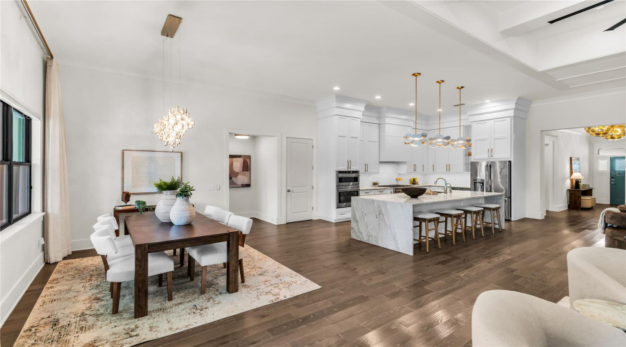 Orlando, Florida 32804, 6 Bedroom Bedrooms, ,5 Bathroombathrooms,Residential,For Sale,Smith,0,Mfro6432993