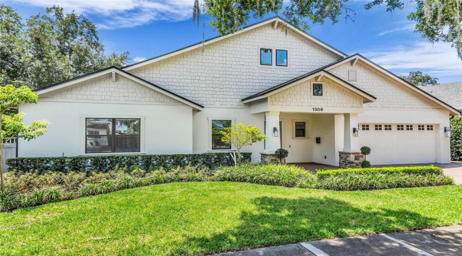 Fantastic Single Story Residence!