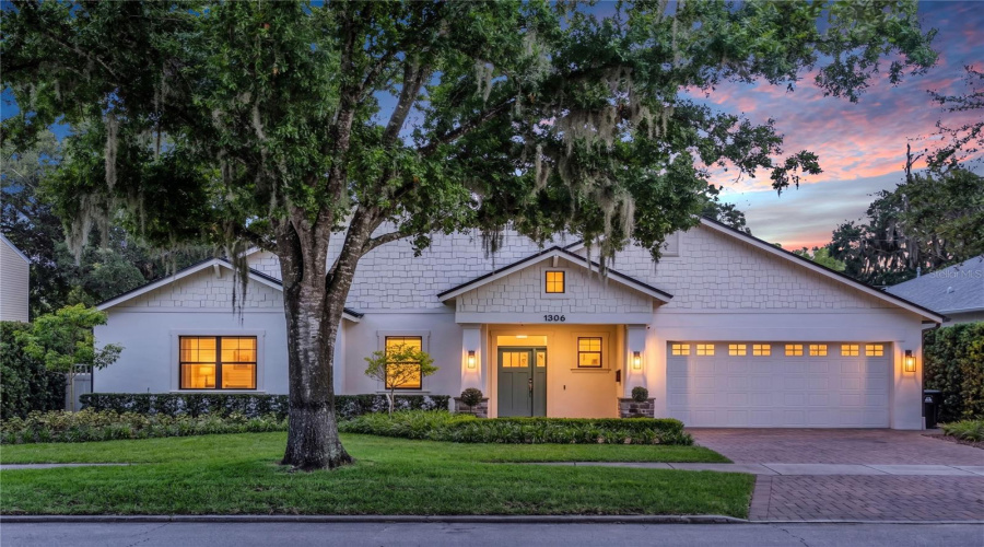 Orlando, Florida 32804, 6 Bedroom Bedrooms, ,5 Bathroombathrooms,Residential,For Sale,Smith,0,Mfro6432993