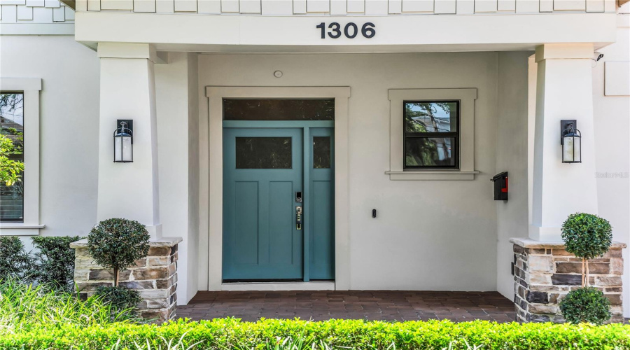 Orlando, Florida 32804, 6 Bedroom Bedrooms, ,5 Bathroombathrooms,Residential,For Sale,Smith,0,Mfro6432993