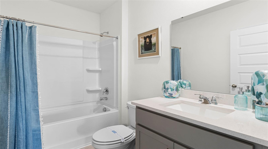 Lakeland, Florida 33810, 5 Bedroom Bedrooms, ,3 Bathroombathrooms,Residential,For Sale,Forrest Fox,0,Mfro6401686