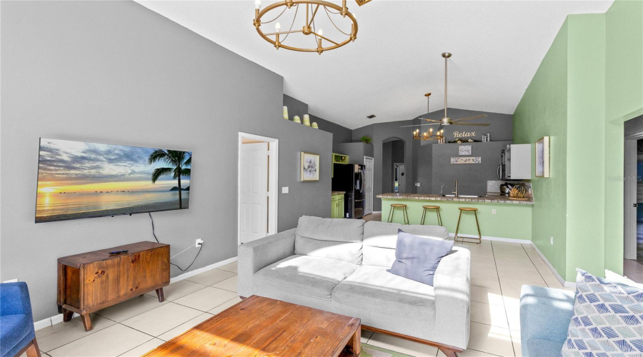 Kissimmee, Florida 34746, 5 Bedroom Bedrooms, ,3 Bathroombathrooms,Residential,For Sale,Lake Berkley,0,Mfro6436418
