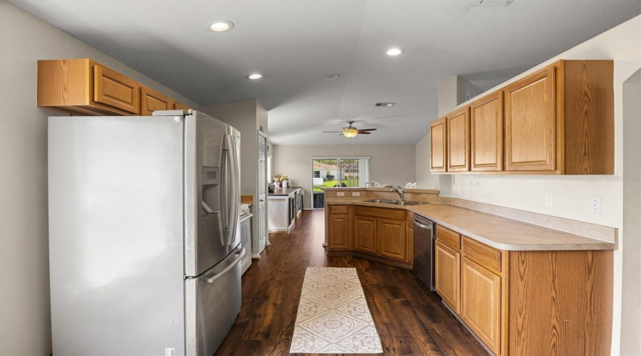 Lakeland, Florida 33811, 3 Bedroom Bedrooms, ,2 Bathroombathrooms,Residential,For Sale,Whistlewood,0,Mfrl4964132