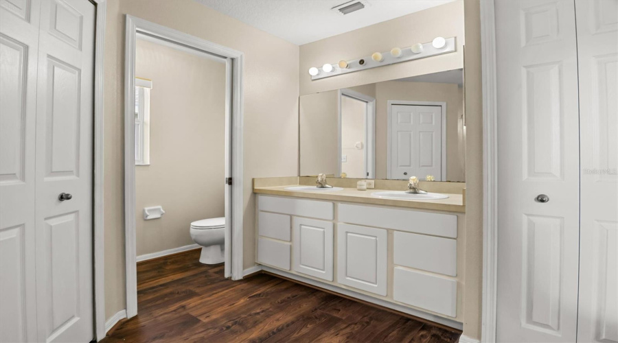 Lakeland, Florida 33811, 3 Bedroom Bedrooms, ,2 Bathroombathrooms,Residential,For Sale,Whistlewood,0,Mfrl4964132