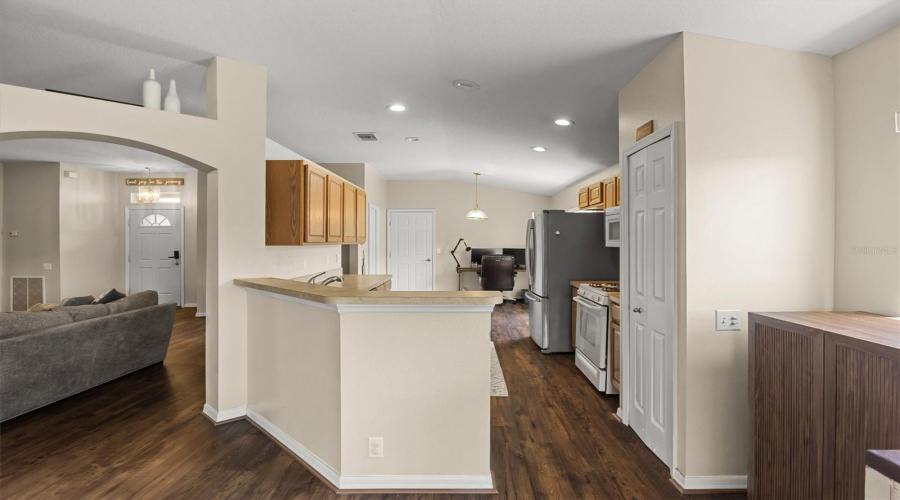Lakeland, Florida 33811, 3 Bedroom Bedrooms, ,2 Bathroombathrooms,Residential,For Sale,Whistlewood,0,Mfrl4964132