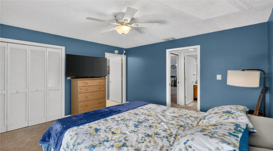 Lake Wales, Florida 33898, 2 Bedroom Bedrooms, ,2 Bathroombathrooms,Residential,For Sale,Village,0,Mfrp4939713