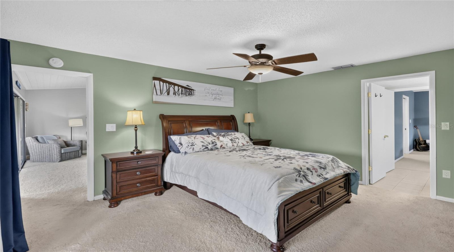 Lake Wales, Florida 33898, 2 Bedroom Bedrooms, ,2 Bathroombathrooms,Residential,For Sale,Village,0,Mfrp4939713